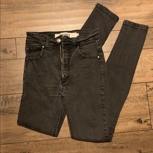 Black Brandy Melville skinny jeans